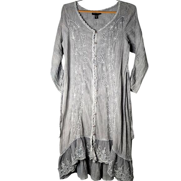 Charlie Paige Dresses & Skirts - Charlie Paige gray button down dress 100% cotton embroidery and lace S/M